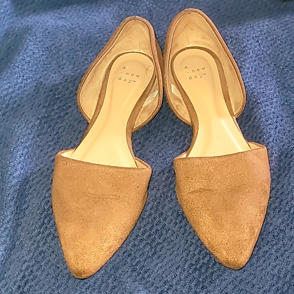 Tan Flats